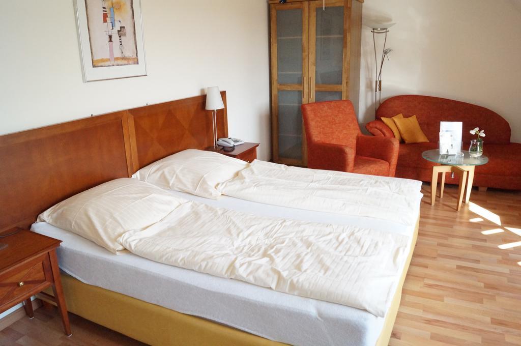 Pension Appartementhaus Hus Moehlenbarg Куксхафен Номер фото